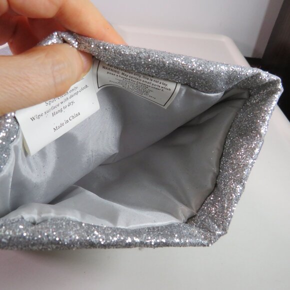 satin glittered silver stocking with glittered snowflakes & solid glitter cuff - Picture 4 of 8